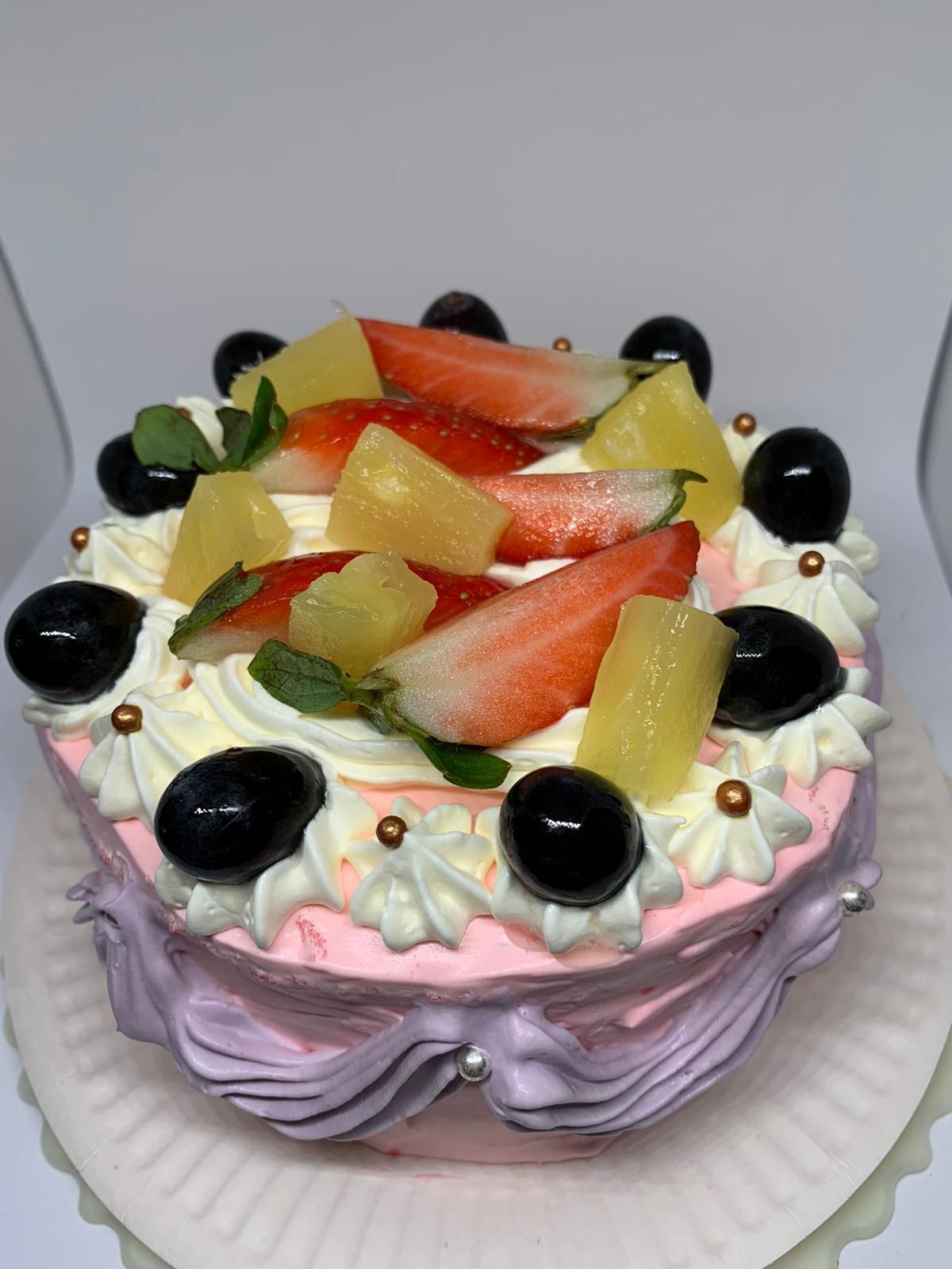 6" Strawberries Mousse Cake